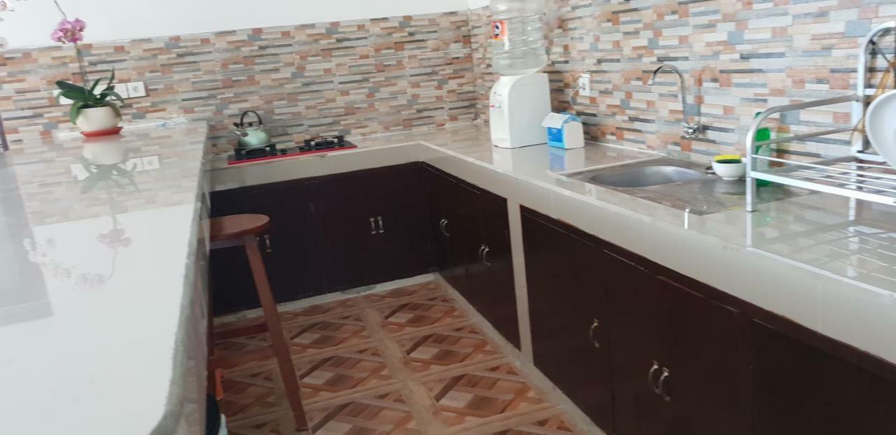 Sun Homestay Canggu Esterno foto